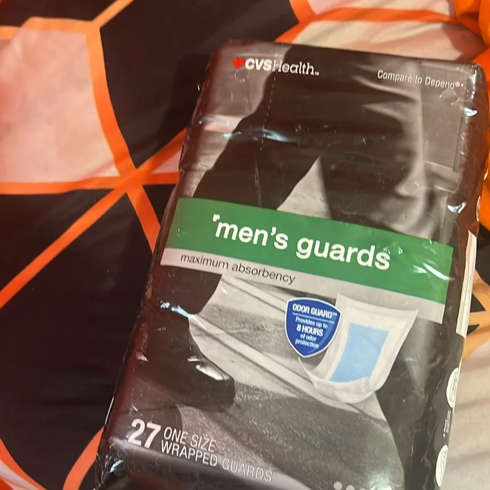 Men guards - Picture 1 of 2